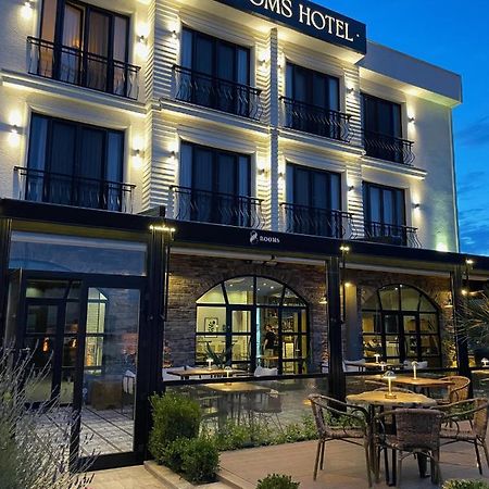 8 Rooms Hotel Гелиболу Экстерьер фото